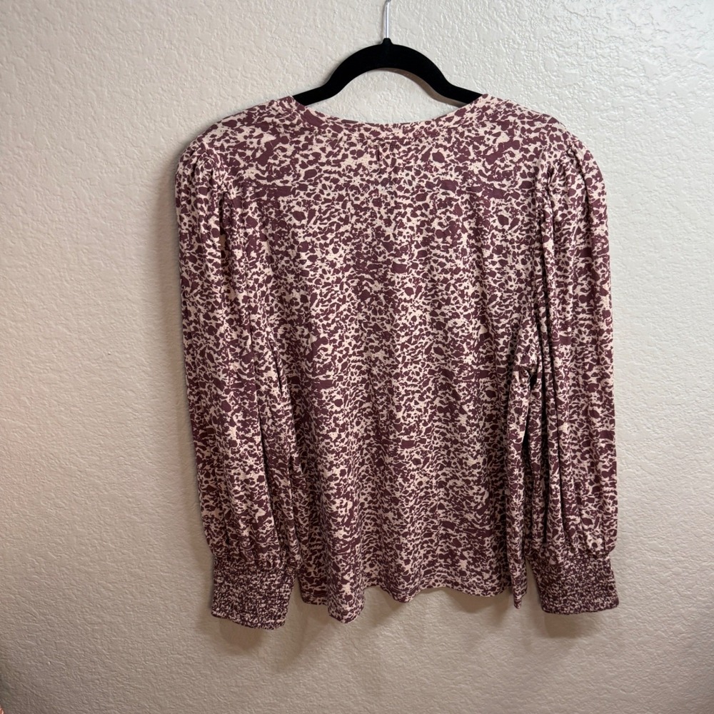 NATION LTD Women's XXL Long Sleeve Smocked Cuff Leopard Print Top Made in Peru - Picture 7 of 10